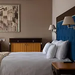 Garden Dyplomat 公寓式酒店 4*