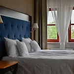 Garden Dyplomat 4*