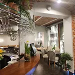 Lägenhetshotell Garden Dyplomat Olsztyn (Warmian-Masurian)