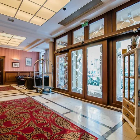 شقة فندقية Garden Dyplomat 4*