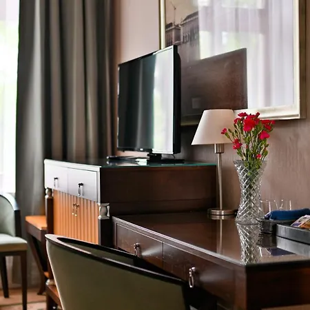 Garden Dyplomat Aparthotel Olsztyn (Warmian-Masurian)