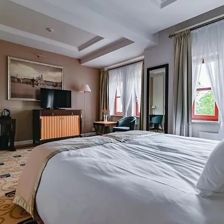 Lägenhetshotell Garden Dyplomat 4*